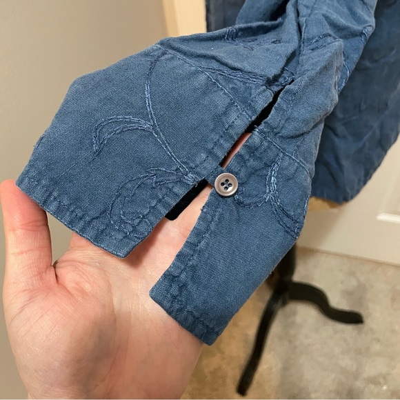 Talbots Linen Button Up - Picture 4 of 7